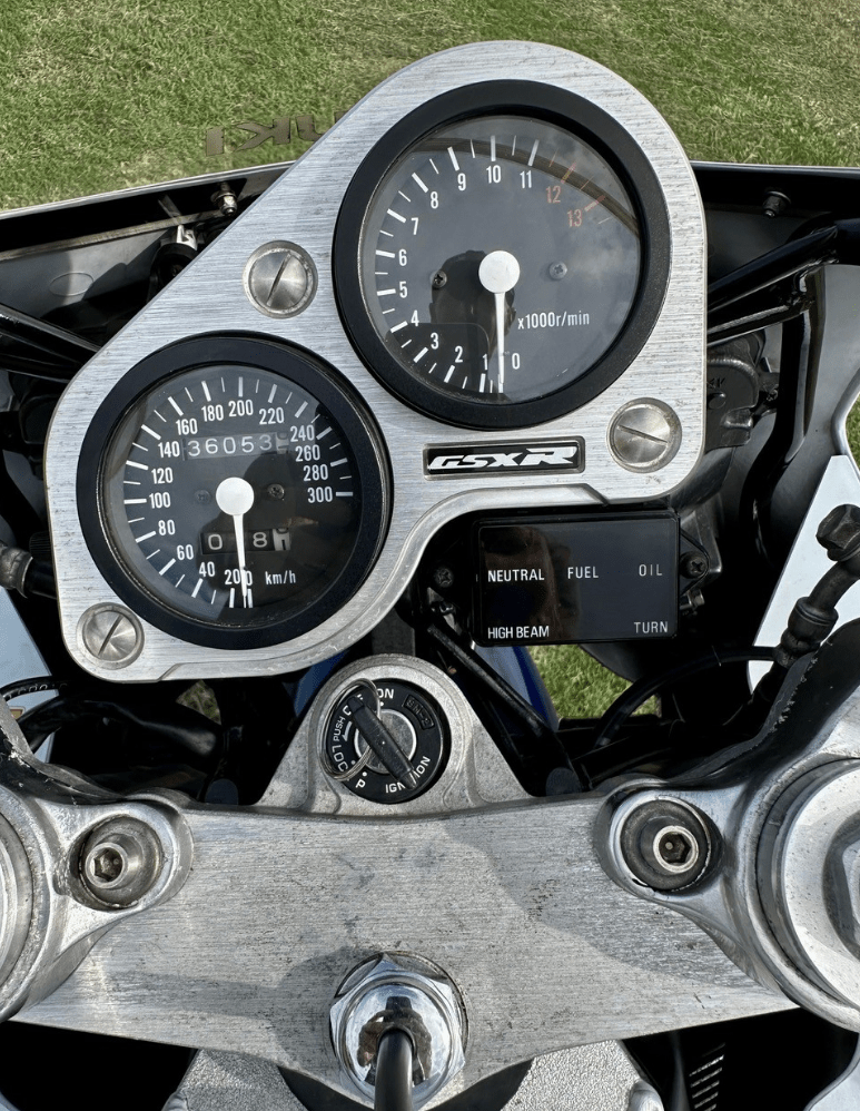 Classic motorcycles for sale, Suzuki GSXR1100 for sale, Suzuki GSXR1100, sell my motorbike, buy motorbike, motorbike sales 