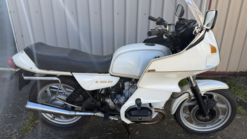 1989 BMW R100RT – $10,000